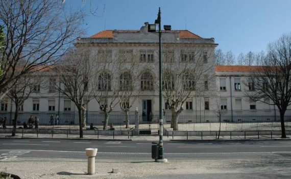Escola Sec. Camões